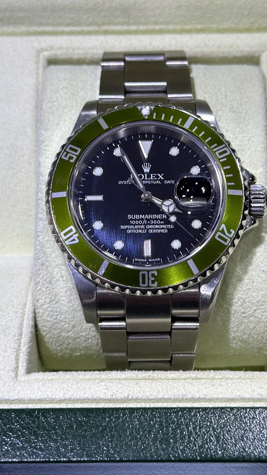 Rolex Submariner 'Kermit' Black Dial on Oyster 16610LV with Box