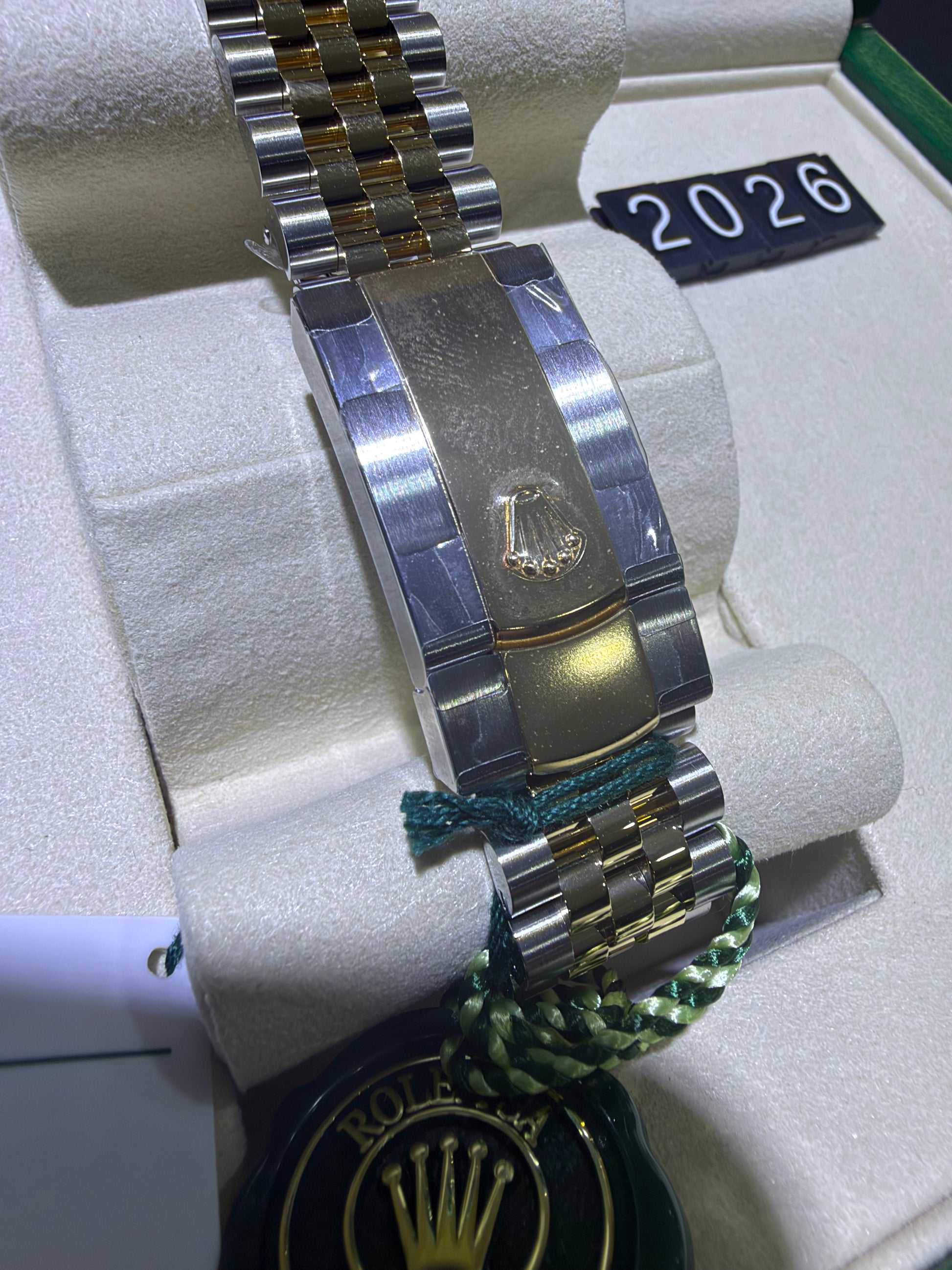 Rolex Datejust 41 Black Index Dial on Jubilee 126333 Complete 2026