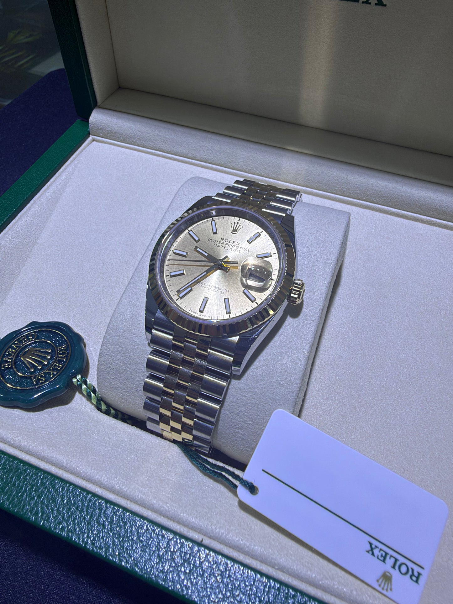 Rolex Datejust 36 Champagne Sticks Dial on Jubilee 126233 Complete 2026