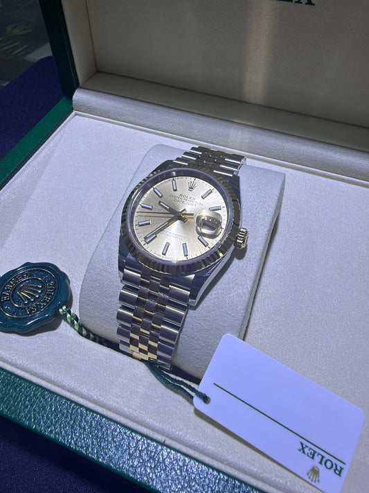 Rolex Datejust 36 Champagne Sticks Dial on Jubilee 126233 Complete 2026