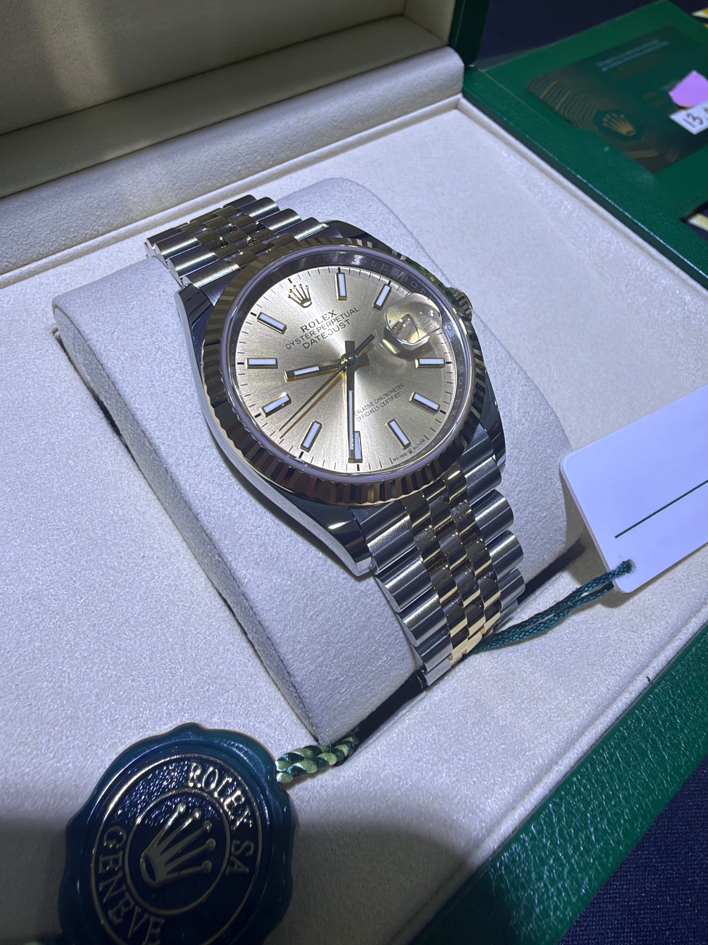 Rolex Datejust 36 Champagne Sticks Dial on Jubilee 126233 Complete 2026
