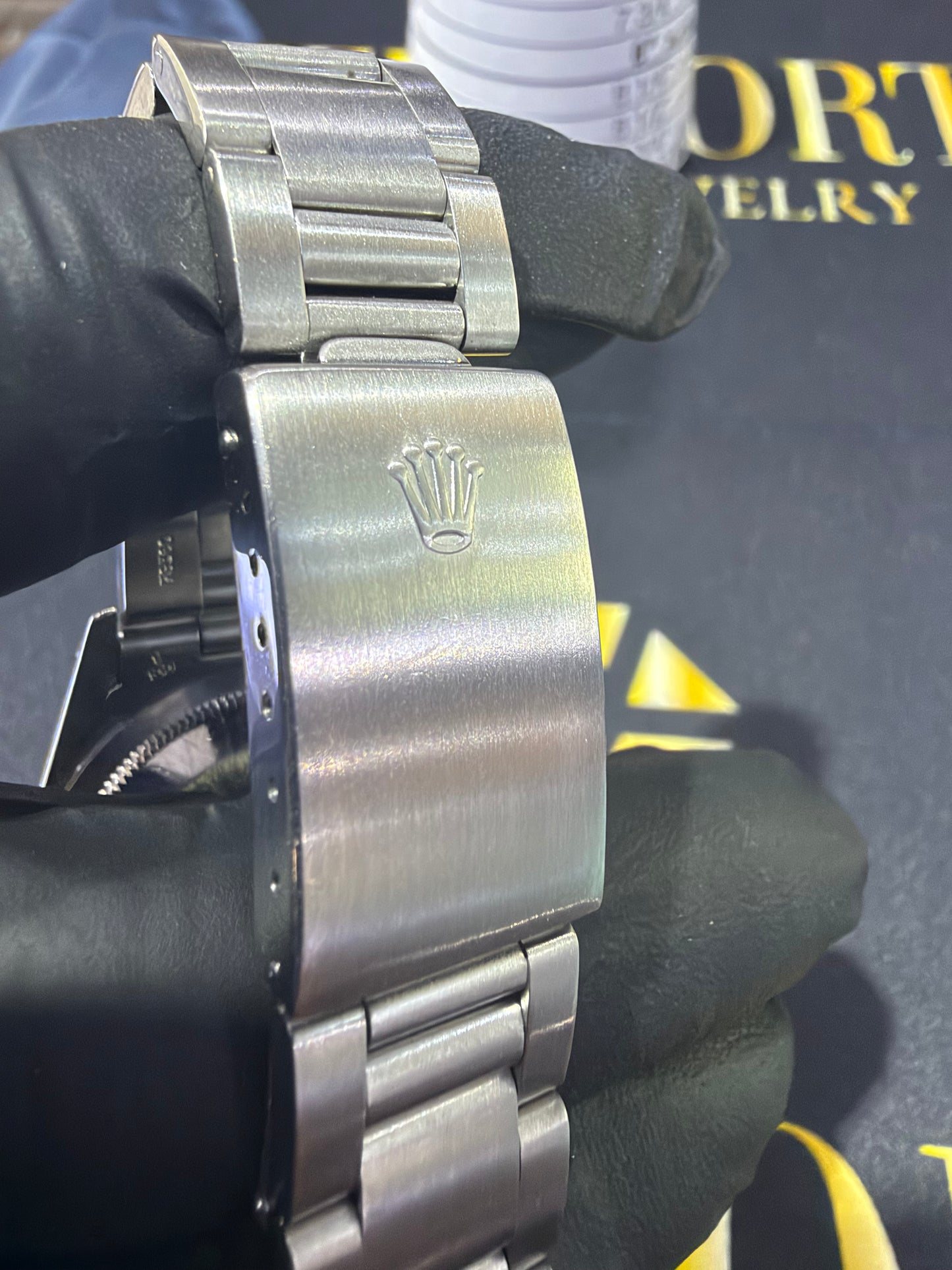Rolex Datejust 36 Black Stick Dial on Oyster 16200