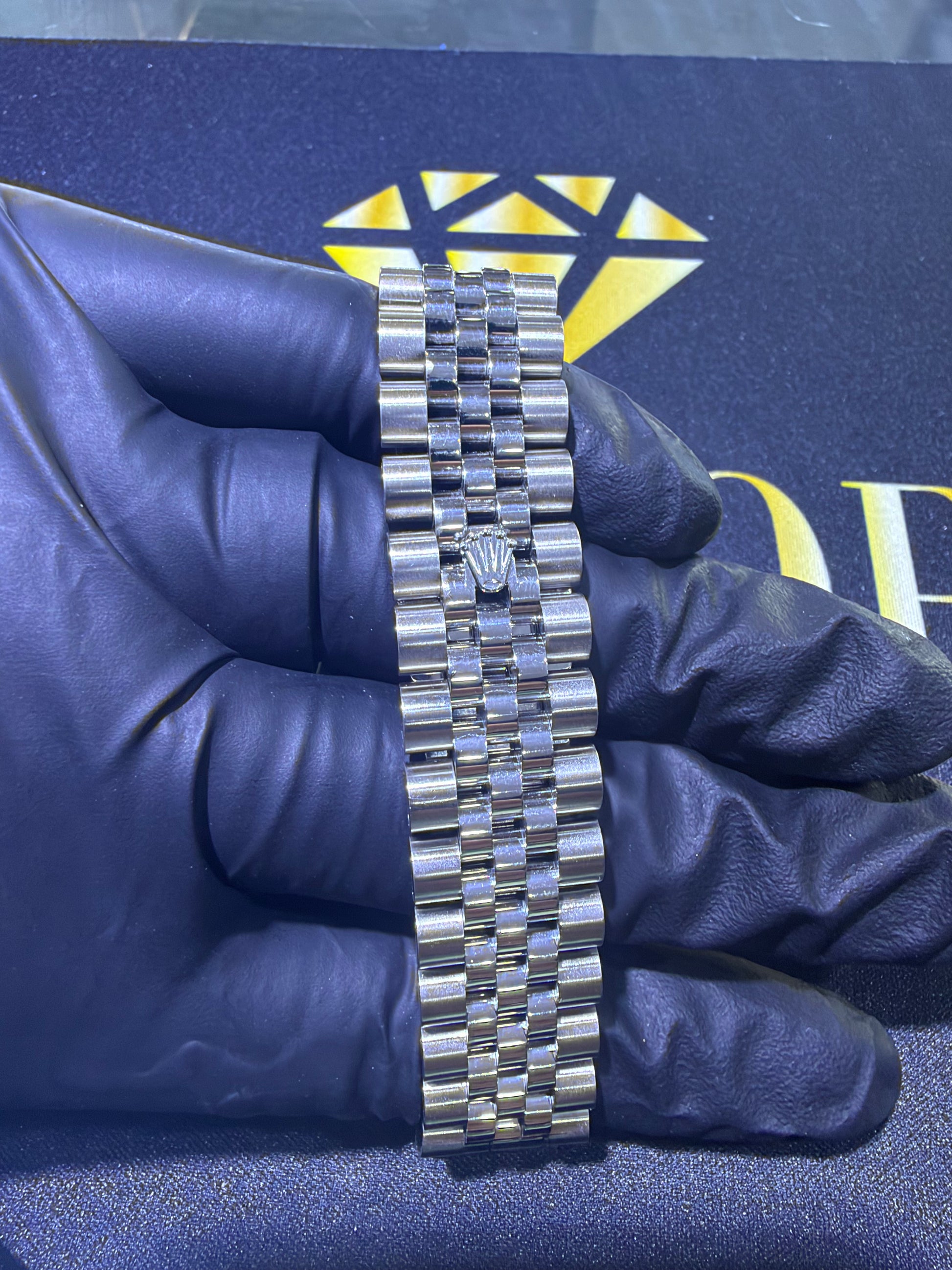 Rolex Datejust 36 Silver Diamonds Dial on Jubilee 116234