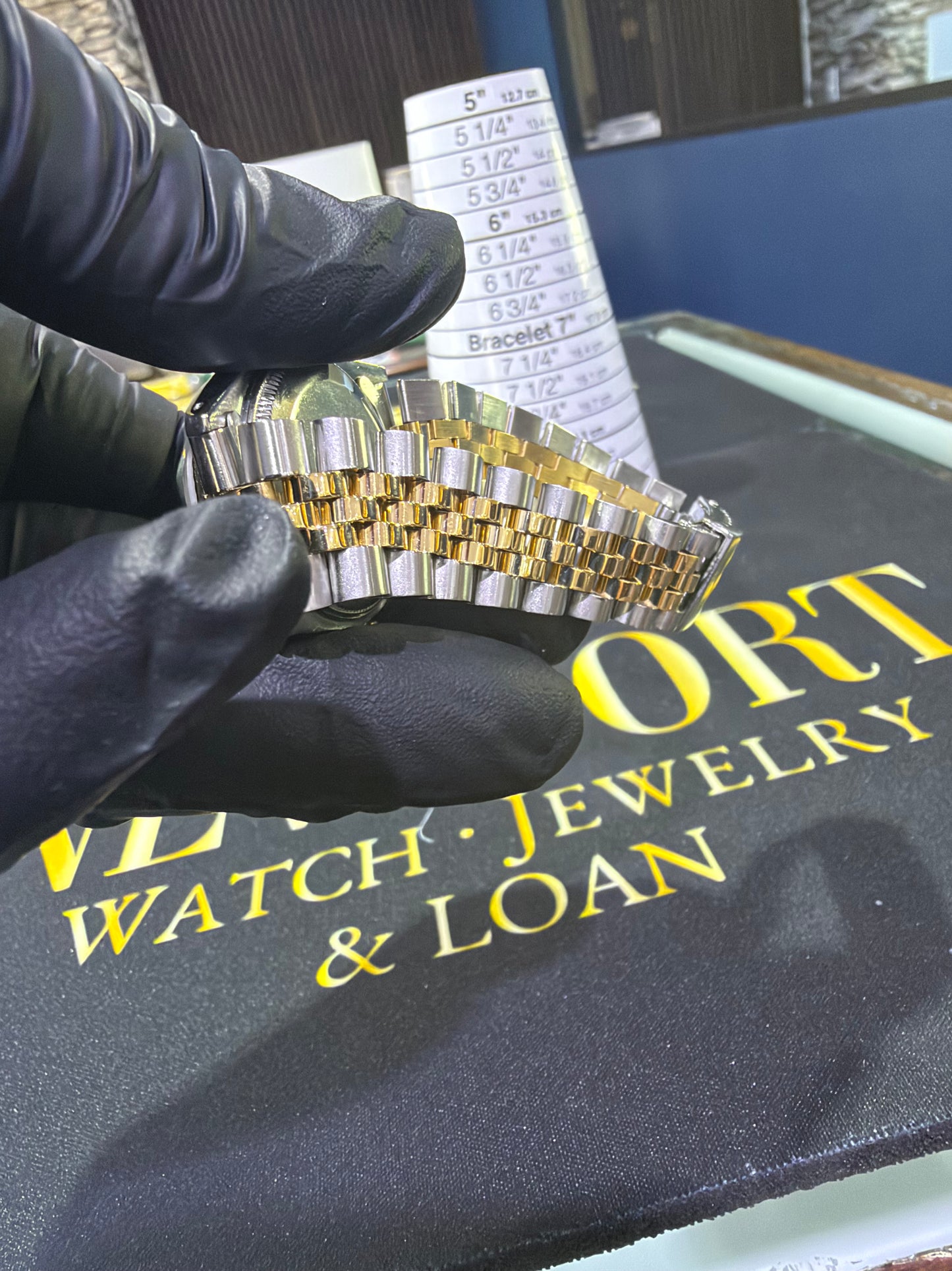 Rolex Datejust 31mm MOP Diamond Dial on Oyster/YG 6827