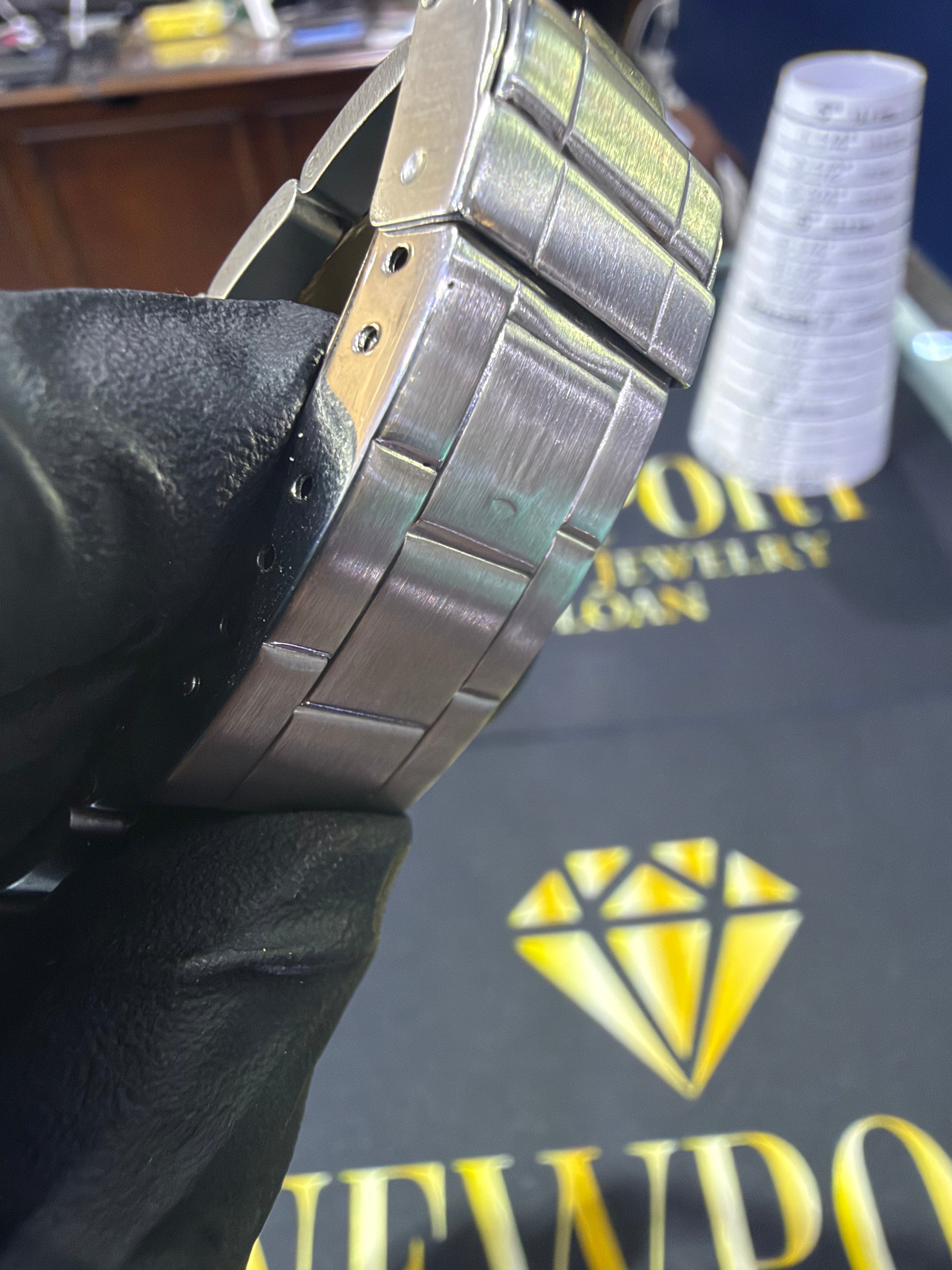 Rolex Submariner Black Dial on Oyster 16613